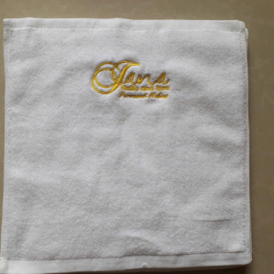 CUNG CẤP KHĂN CHO JANA NAIL