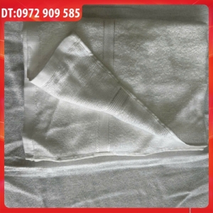 KHĂN TẮM TRẮNG 70*125*200gr loại B có Rết hai đầu